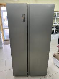 Холодильник Hisense RS711N4ACE
